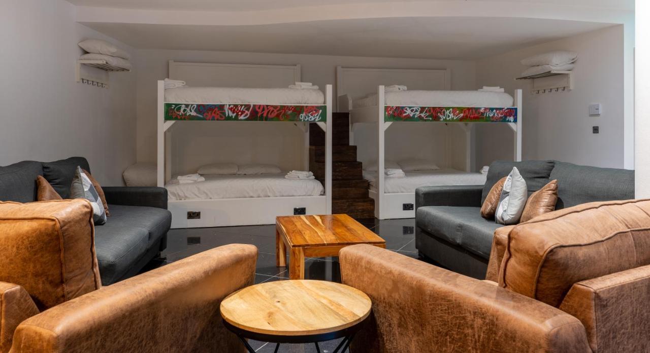 The Bling Hotel By Ustay Aparthotels Liverpool Extérieur photo
