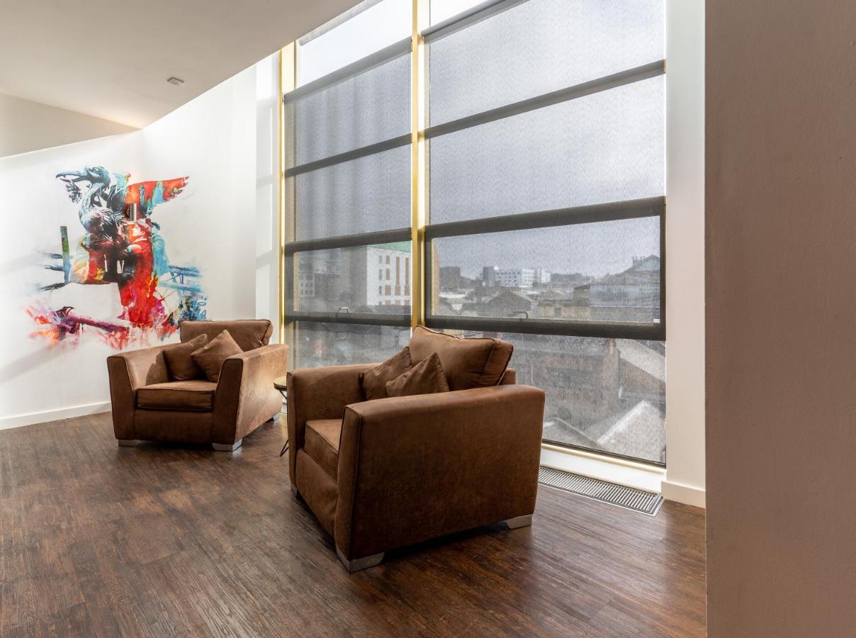 The Bling Hotel By Ustay Aparthotels Liverpool Extérieur photo
