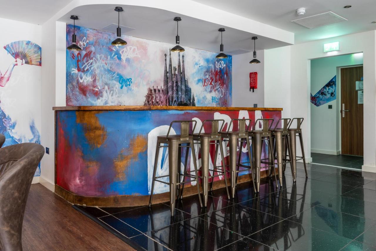 The Bling Hotel By Ustay Aparthotels Liverpool Extérieur photo